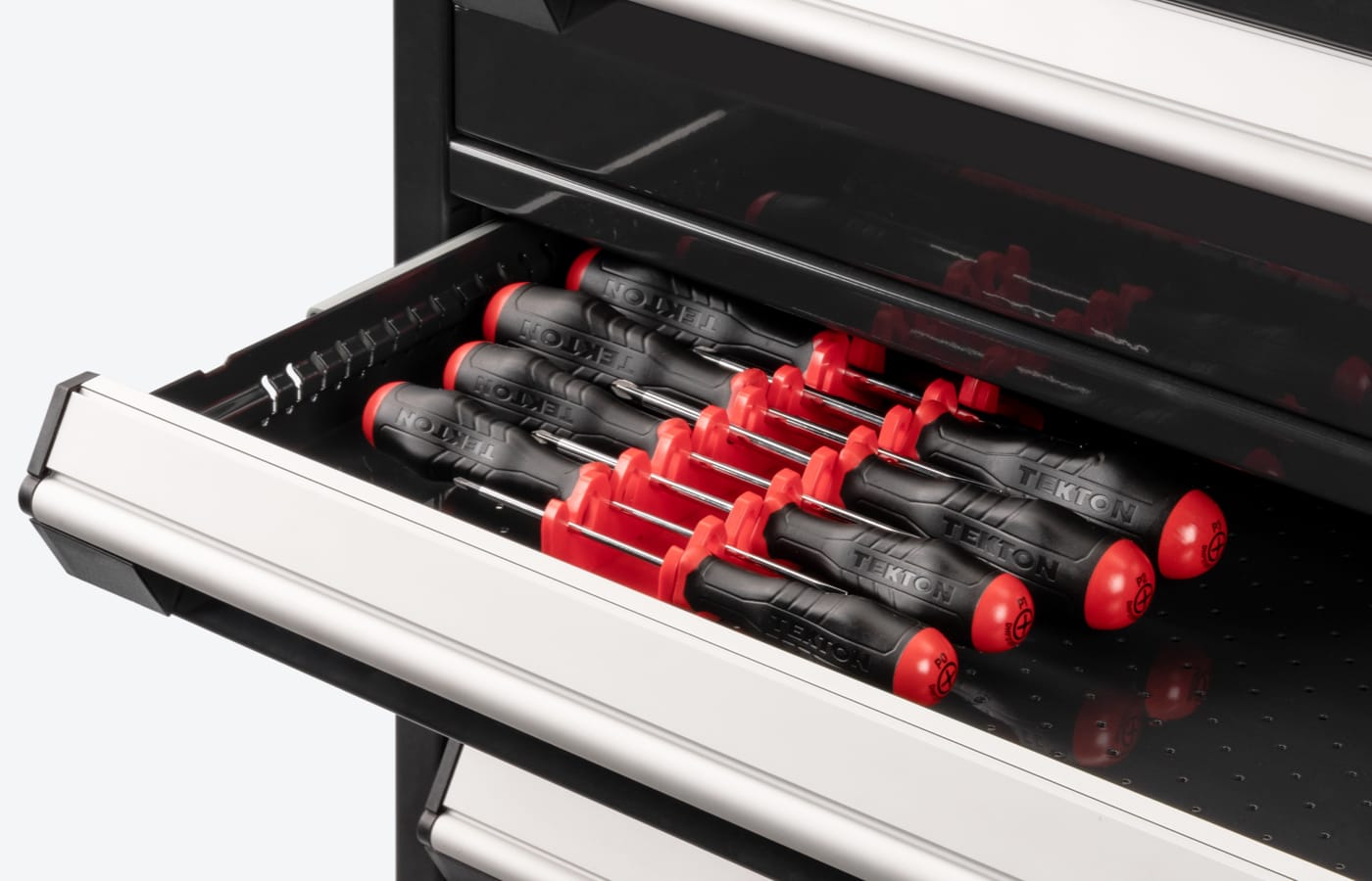 TEKTON Screwdriver Holder in a shallow drawer