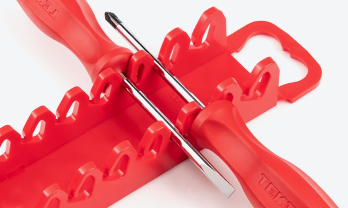 TEKTON Screwdriver Holder has flexible teeth