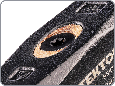 View of the screw in the handle